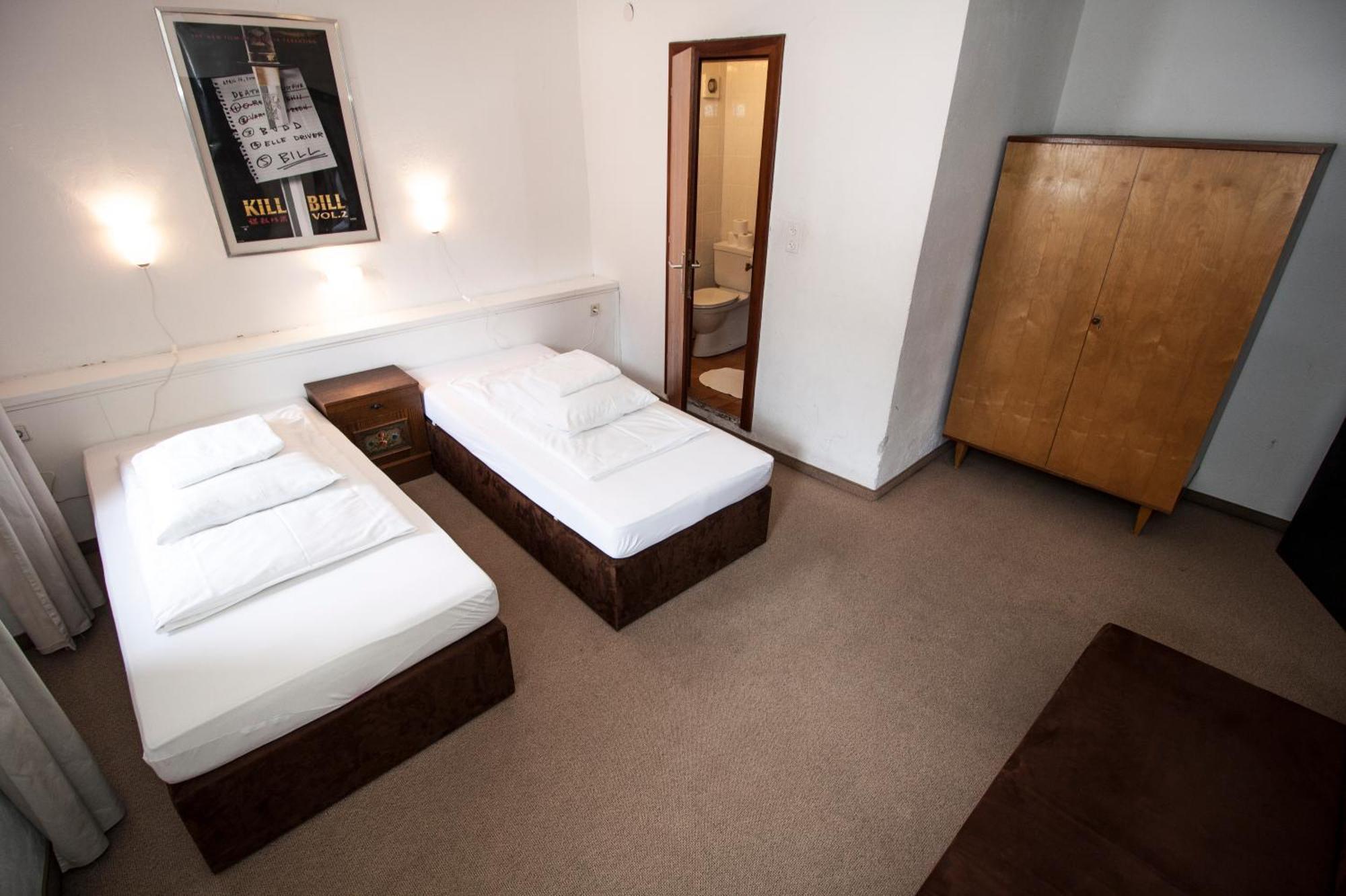 Hostel Chillertal Mayrhofen Room photo