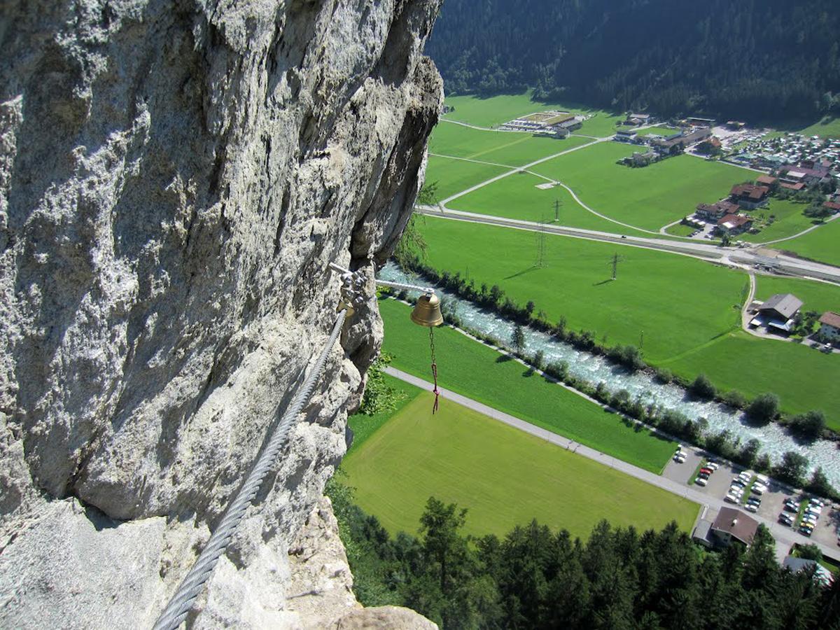 Hostel Chillertal Mayrhofen Exterior photo
