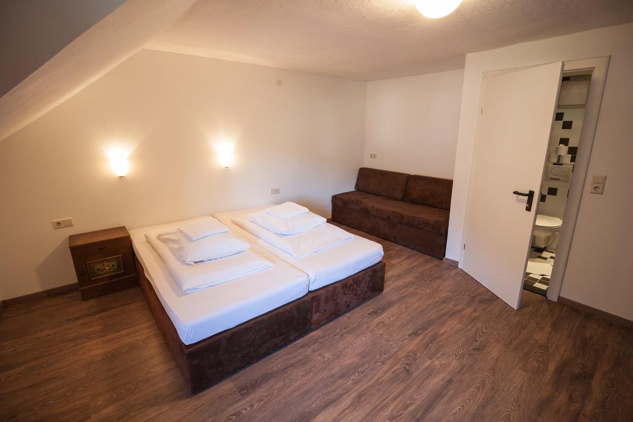 Hostel Chillertal Mayrhofen Room photo